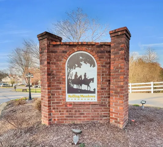 $265,000 | 61 Rolling Meadows Drive, Goodlettsville, TN 37072
