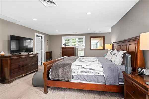 $999,000 | 104 Alana Drive, Northbridge, MA 01534