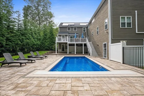 $999,000 | 104 Alana Drive, Northbridge, MA 01534