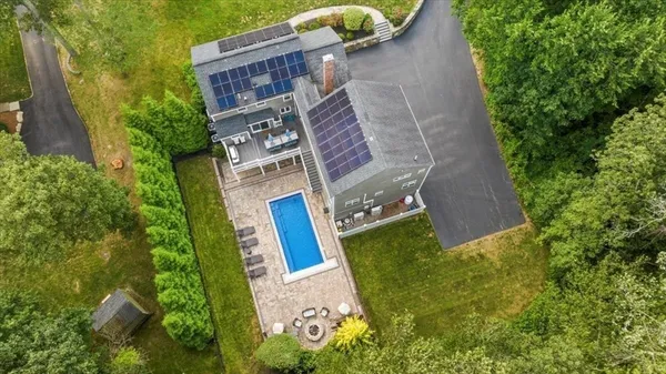 $999,000 | 104 Alana Drive, Northbridge, MA 01534