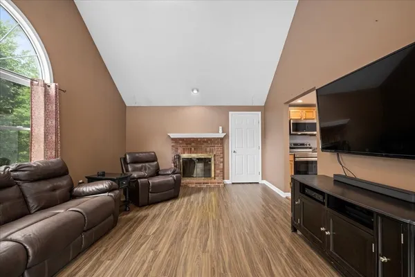 $999,000 | 104 Alana Drive, Northbridge, MA 01534