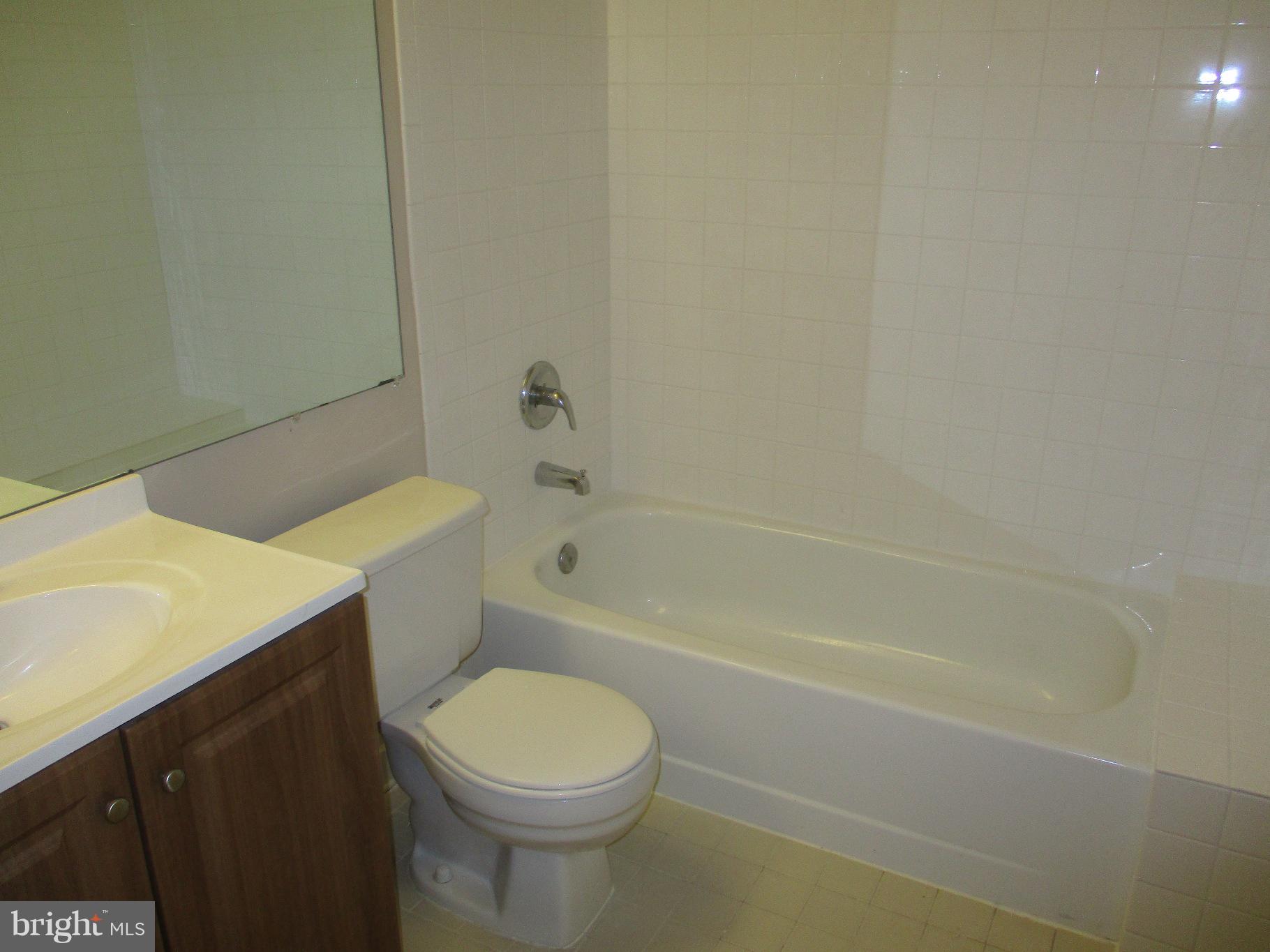 5465 Vantage Point Road, Unit 17 Columbia, MD 21044 - Photo 14 of 16 Bathroom