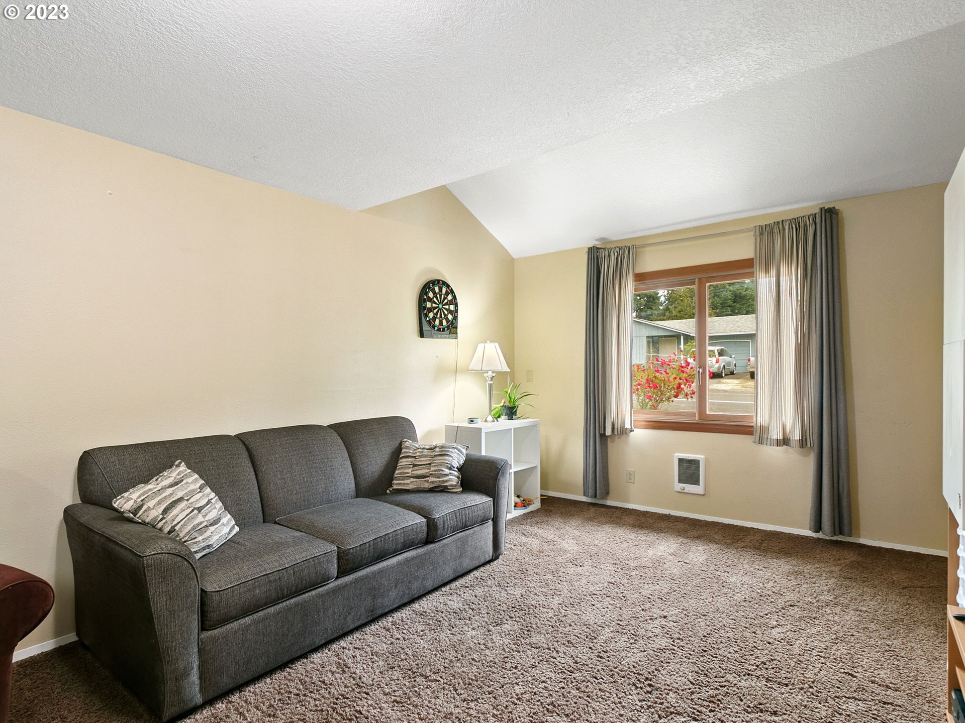 30945 Southwest Boones Ferry Road Wilsonville, OR 97070 - Photo 13 of 41 Family Room