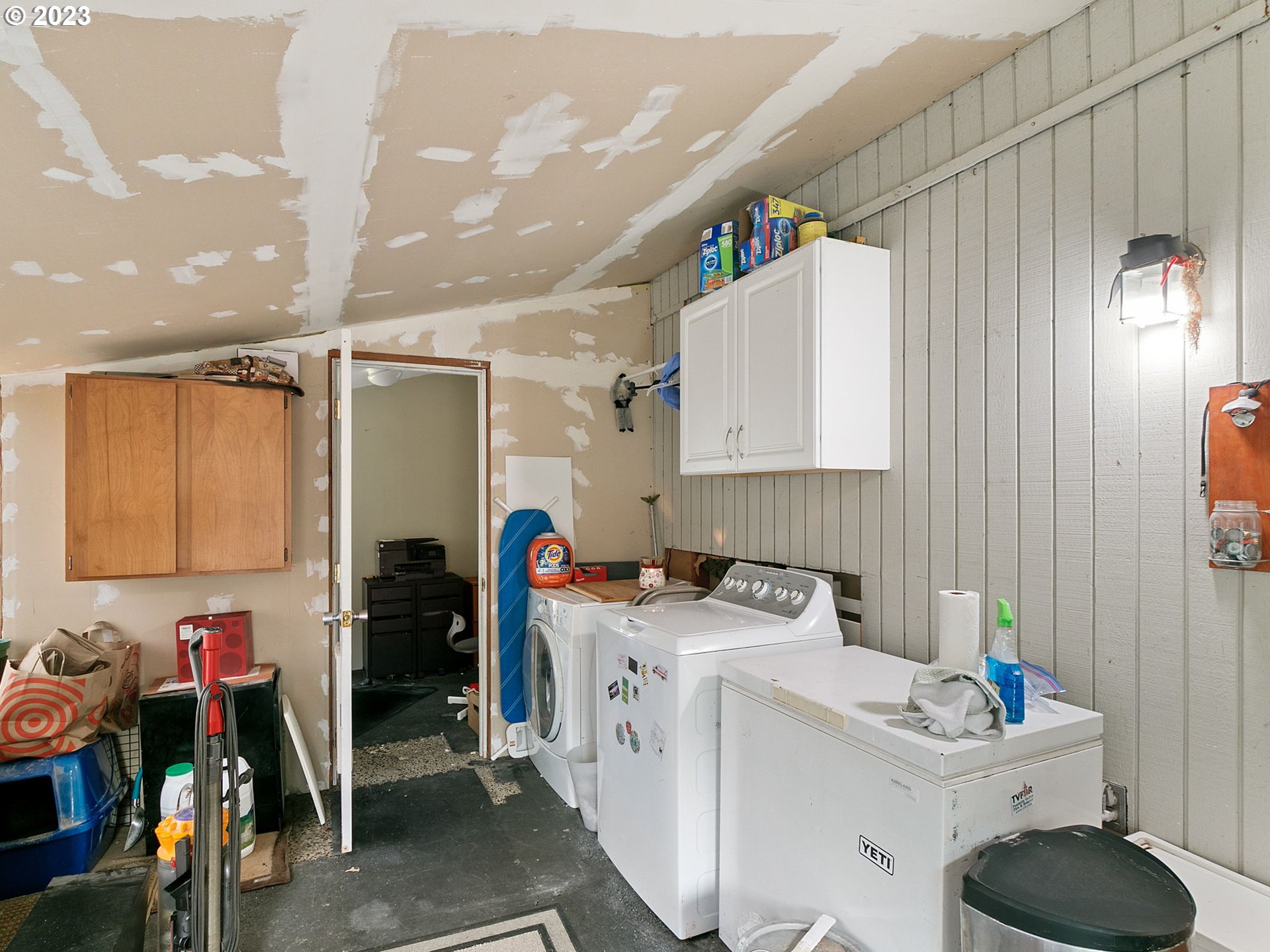 30945 Southwest Boones Ferry Road Wilsonville, OR 97070 - Photo 24 of 41 Mud Room
