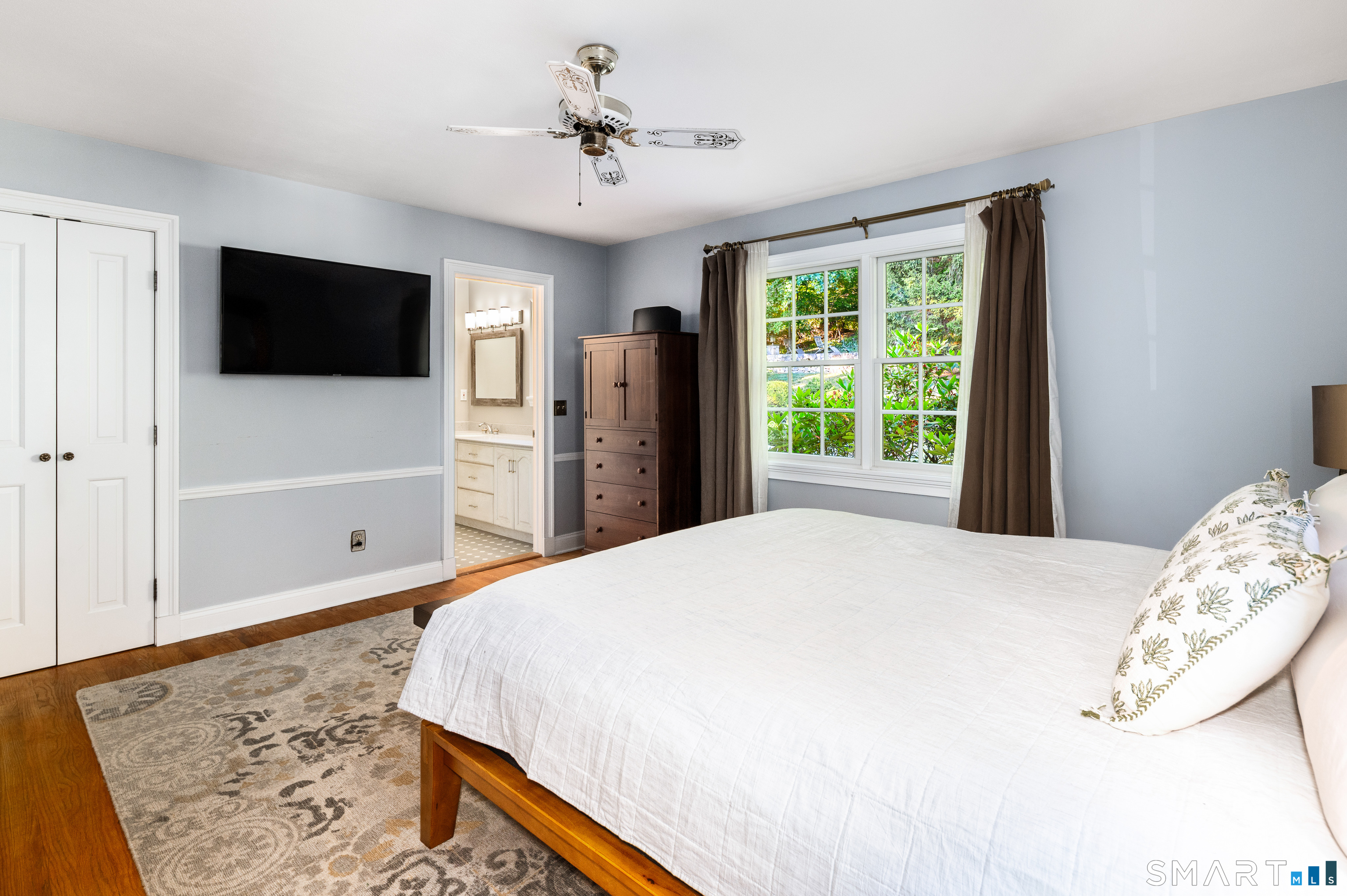 89 Eastover Road Stamford, CT 06905 - Photo 22 of 36