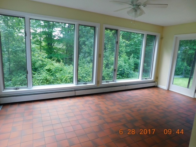 71 Hendee Way Hartford, VT 05059 - Photo 8 of 25