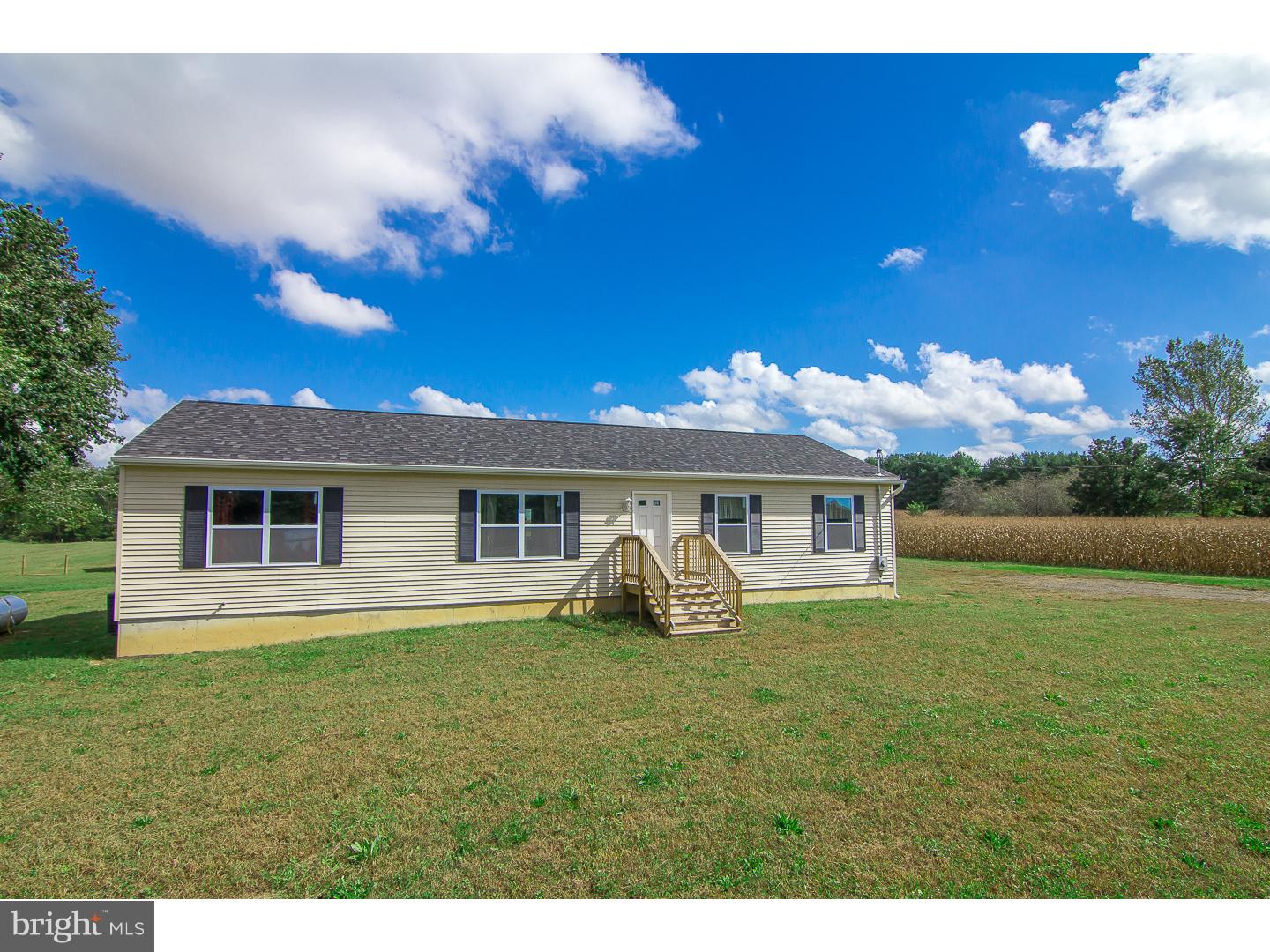 225 Center Road Elmer, NJ 08318 - Photo 3 of 25