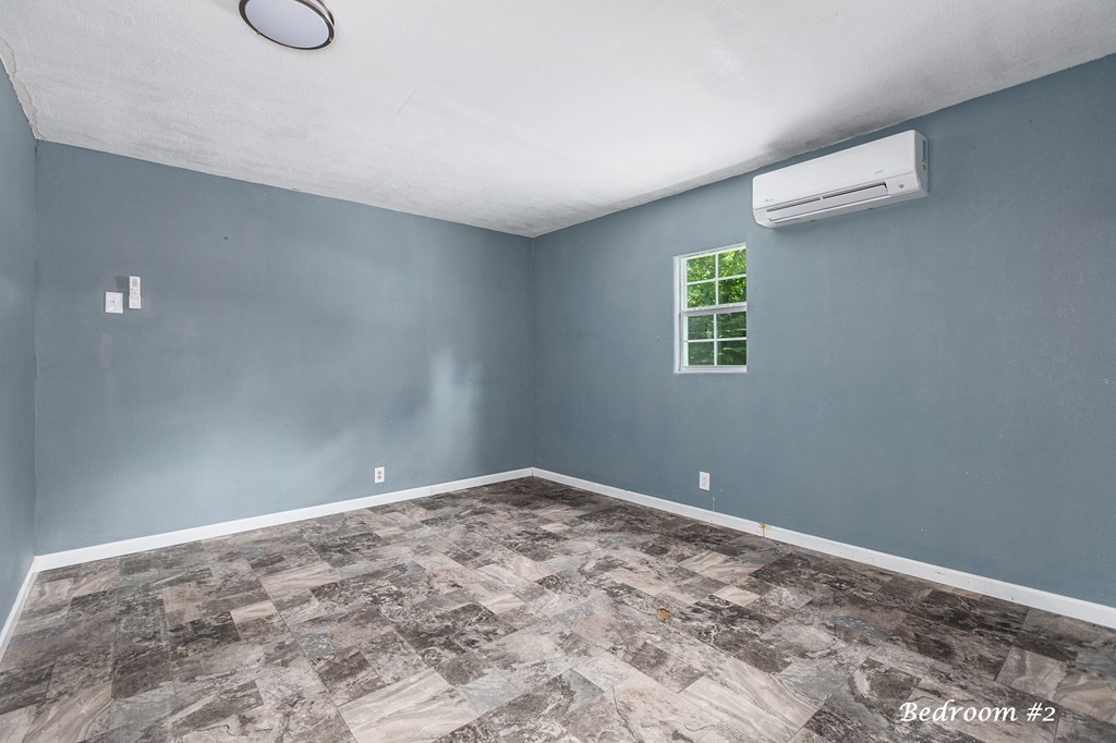 2915 Freeman Street Lufkin, TX 75901 - Photo 22 of 33 a view of empty room with window
