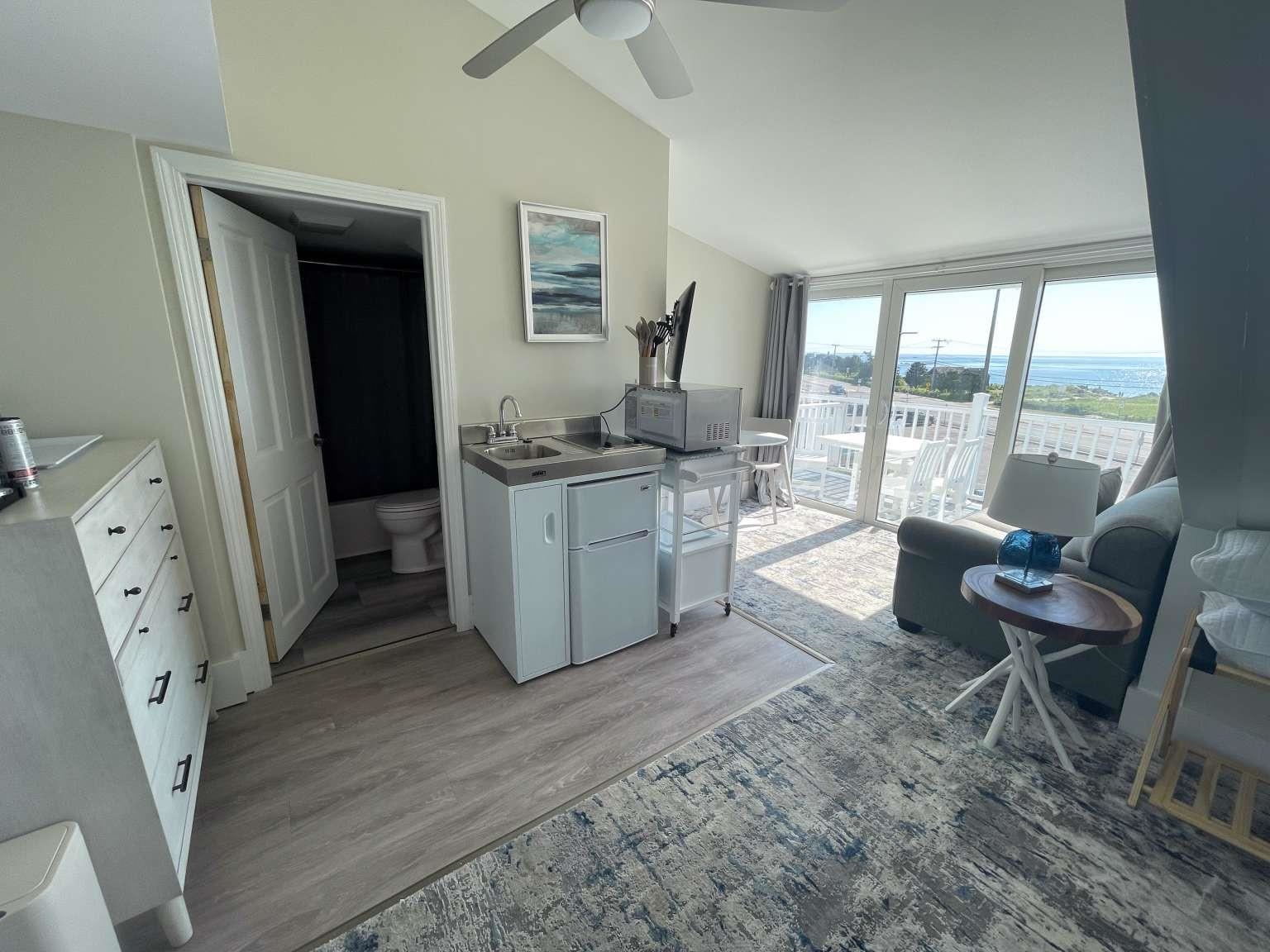 935 Ocean Boulevard Hampton, NH 03842 - Photo 8 of 14