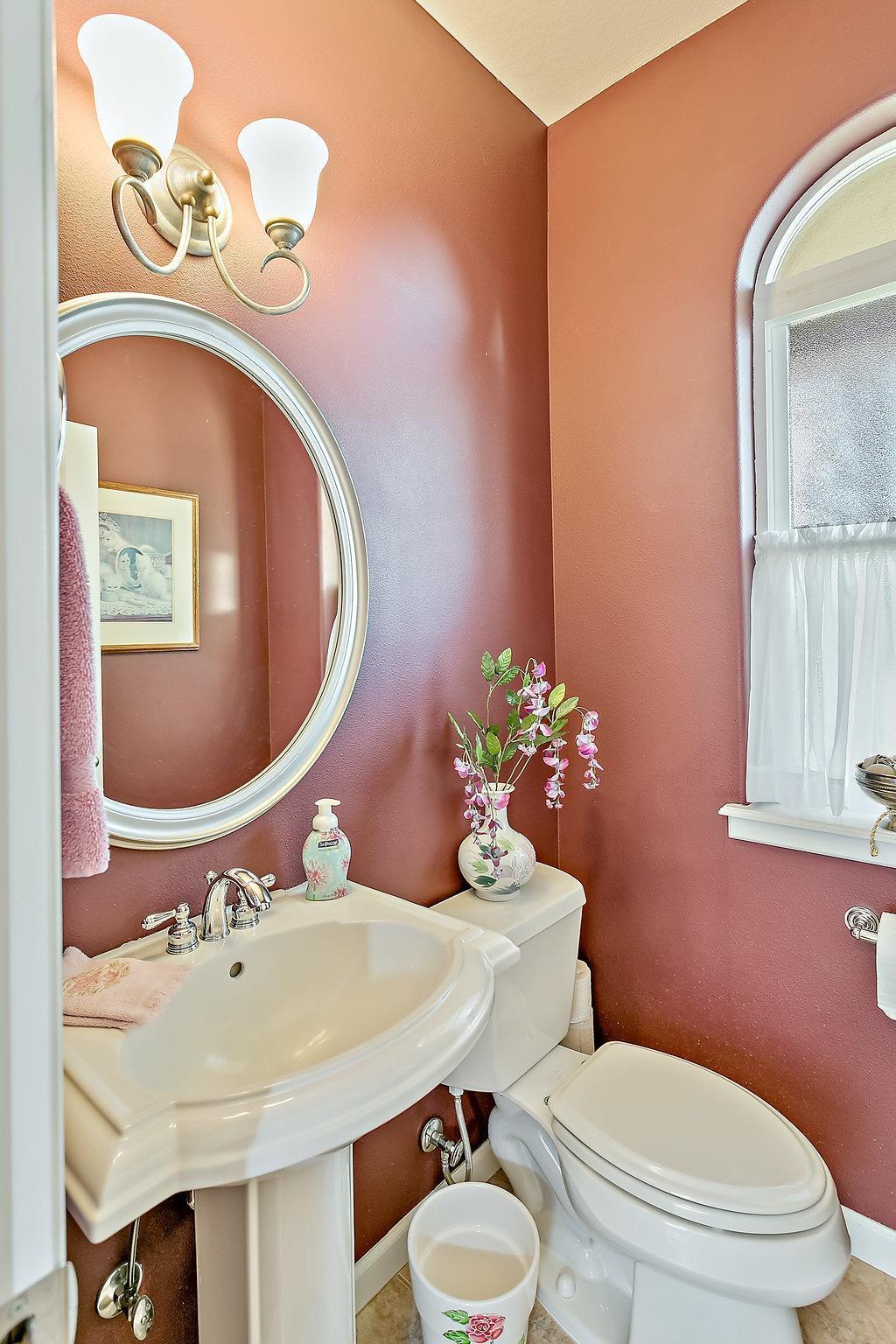 923 St Andrews Way Eagle Point, OR 97524 - Photo 25 of 32 Additional Photo