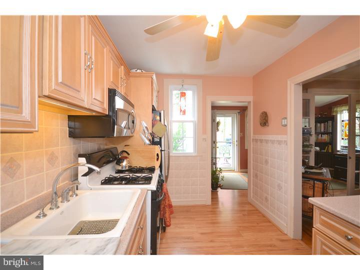 735 Ashbourne Road Cheltenham, PA 19012 - Photo 8 of 23 Kitchen