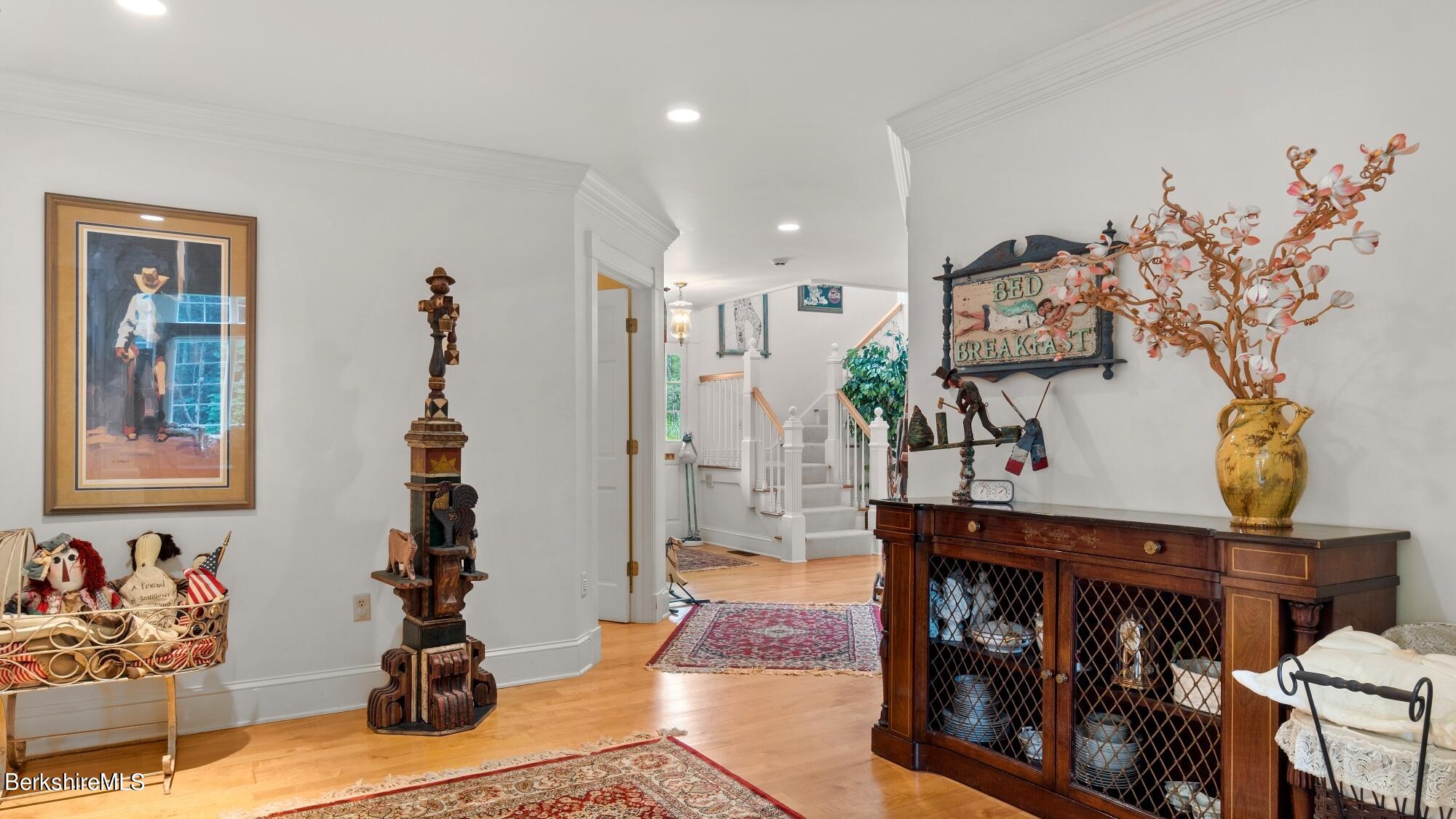 3 West Dale Road Stockbridge, MA 01229 - Photo 22 of 42 a living room with furniture and potted plant
