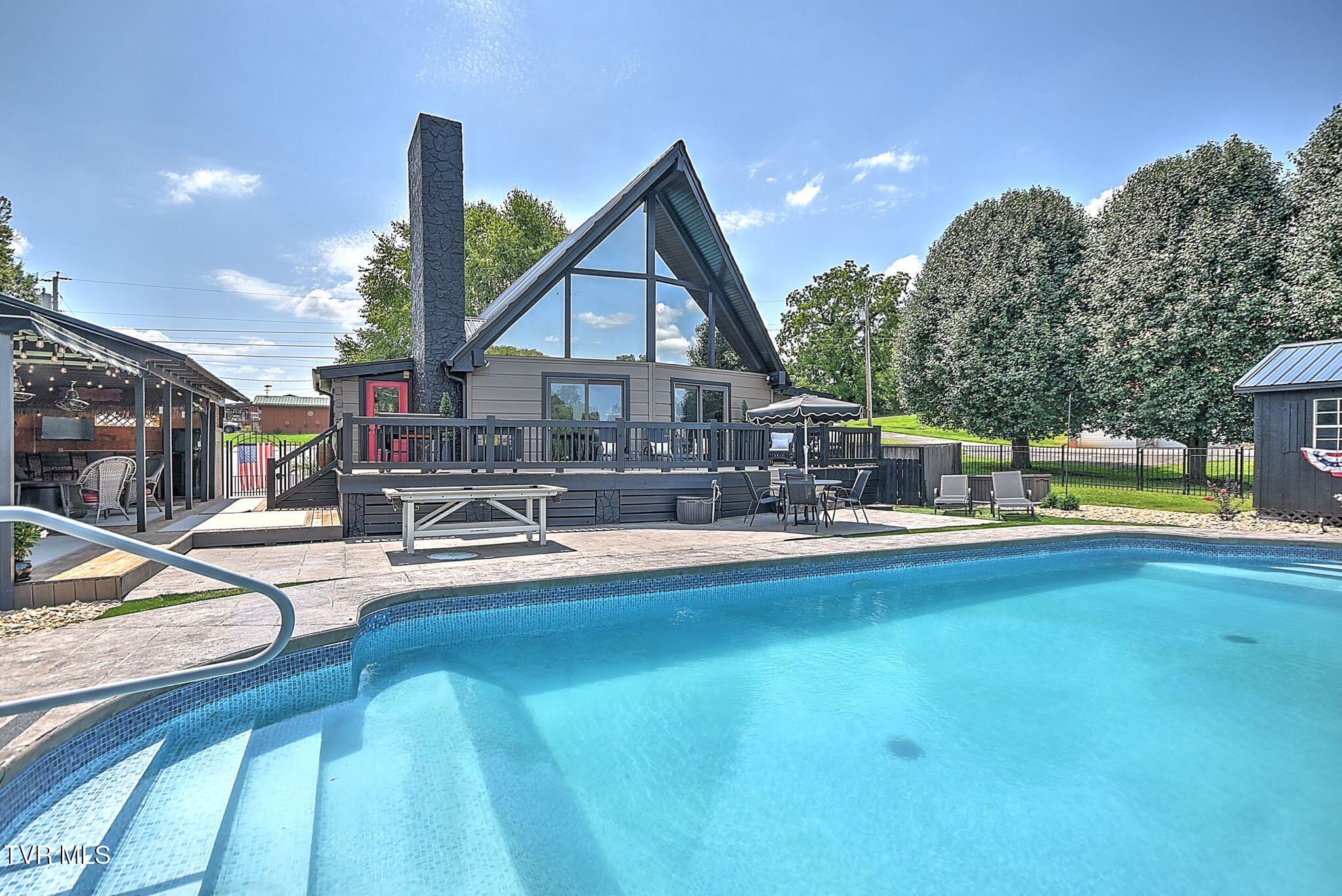 814 Summer Sound Road Piney Flats, TN 37686 - Photo 1 of 104 1-web-or-mls-814 Summer Sound BS-62