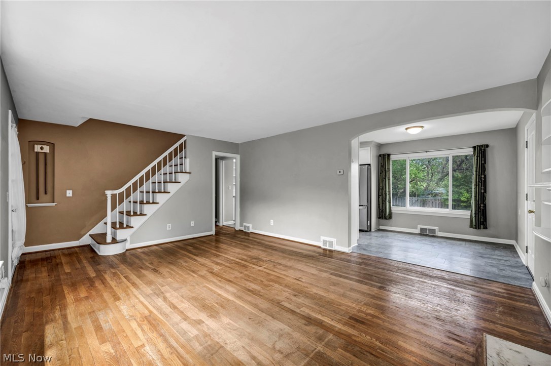 7035 Farview Road Brecksville, OH 44141 - Photo 5 of 41