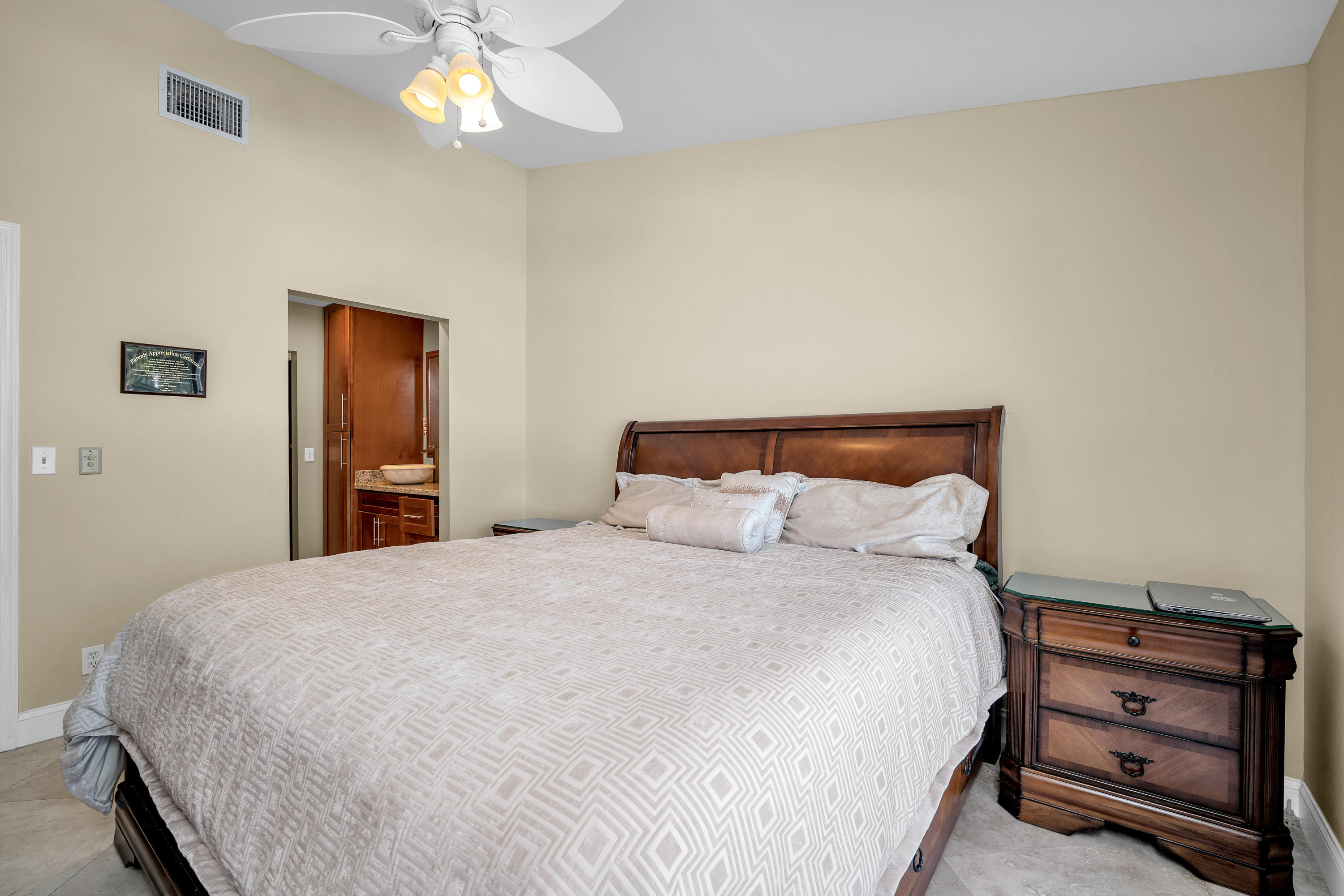 9179 Bedford Drive Boca Raton, FL 33434 - Photo 26 of 40 DSC00562