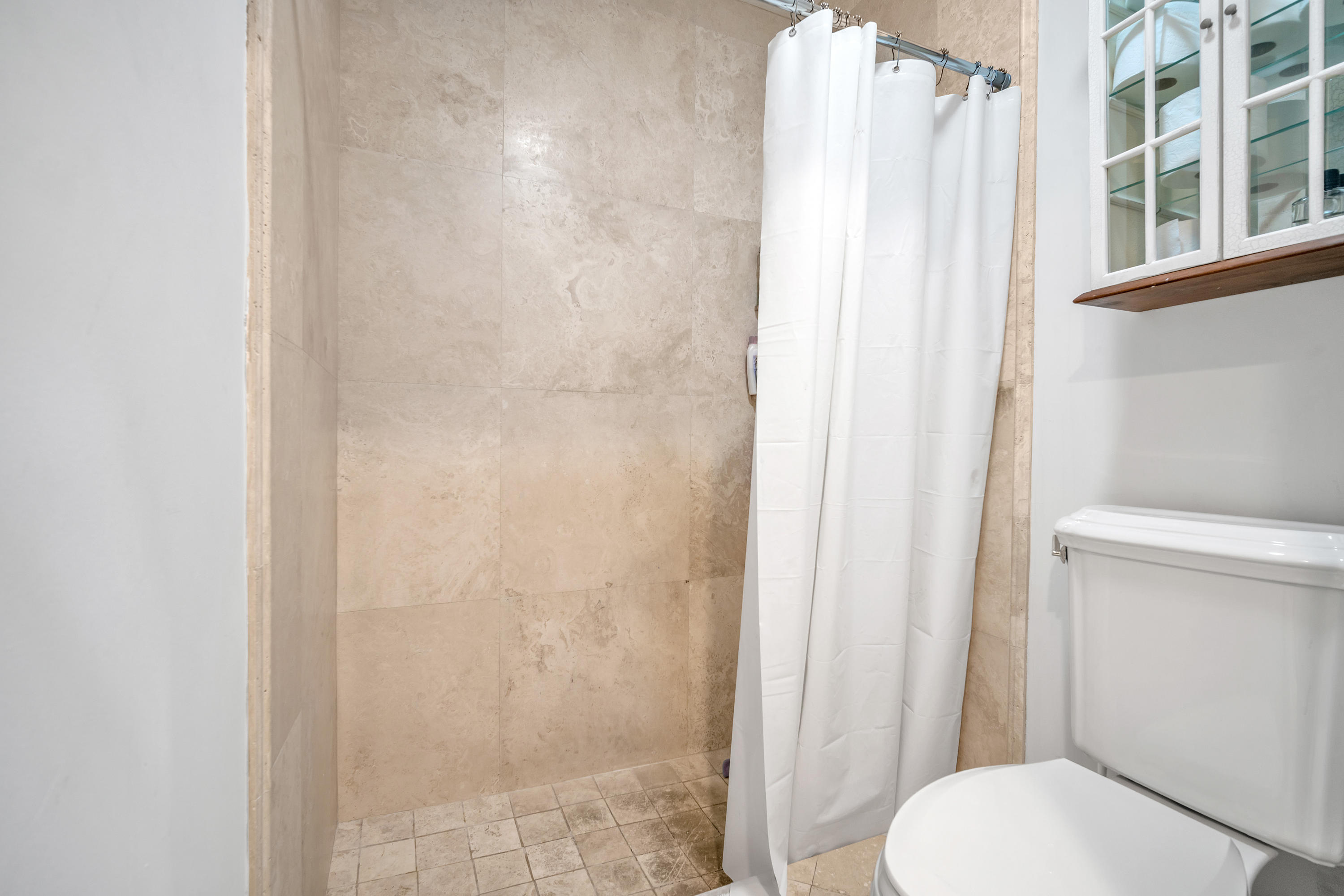 9179 Bedford Drive Boca Raton, FL 33434 - Photo 30 of 40 DSC00574