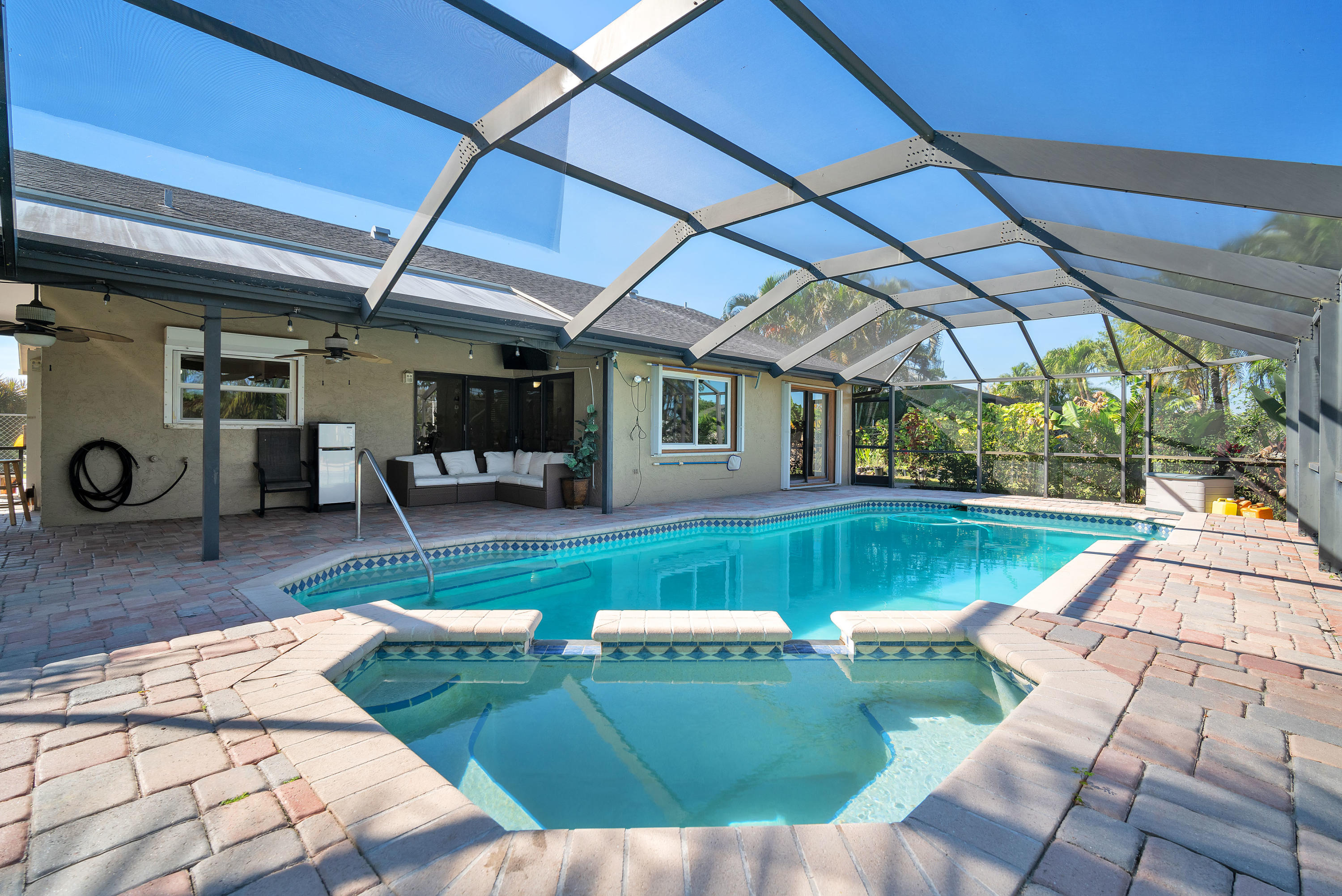 9179 Bedford Drive Boca Raton, FL 33434 - Photo 35 of 40 DSC00603