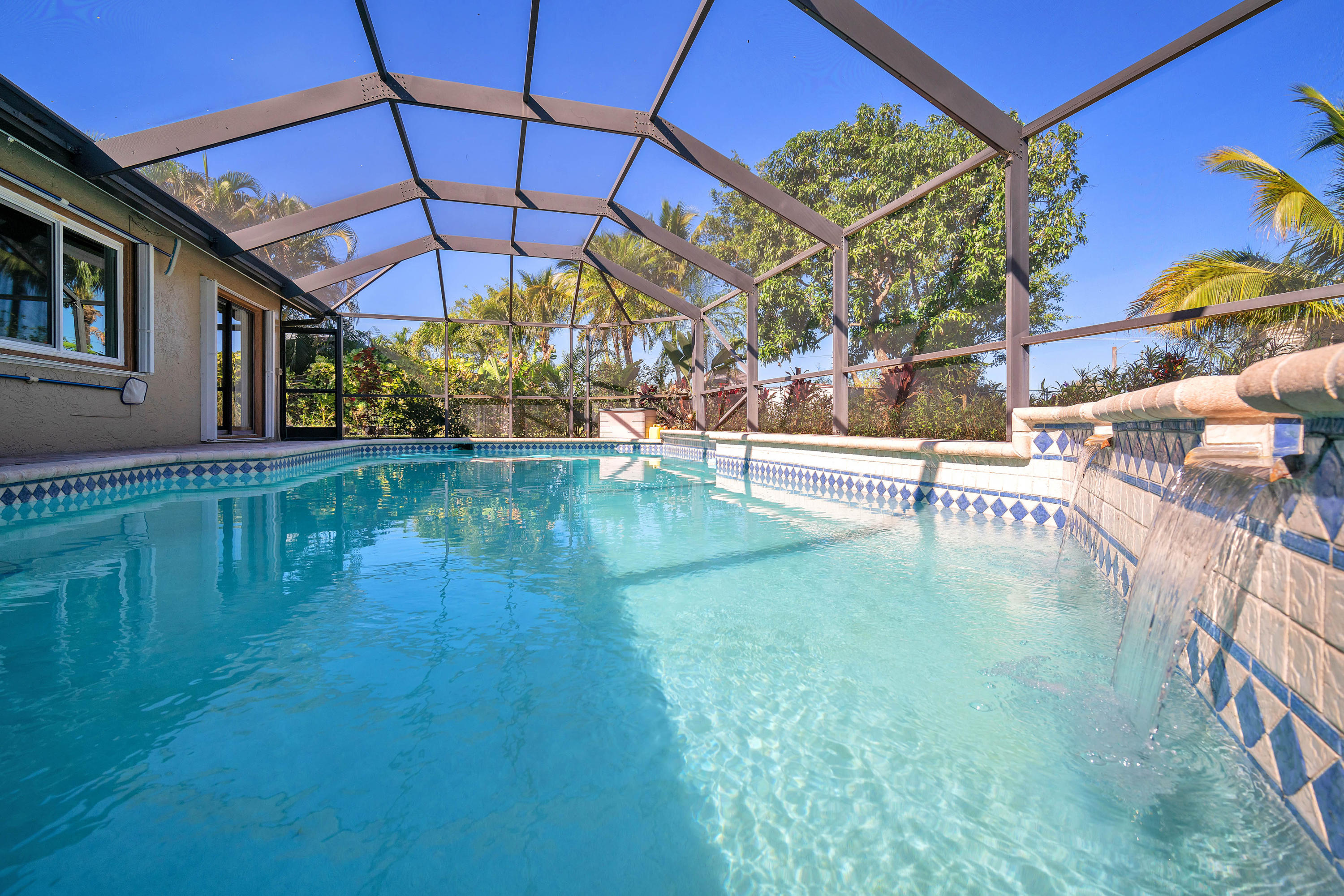 9179 Bedford Drive Boca Raton, FL 33434 - Photo 36 of 40 DSC00614