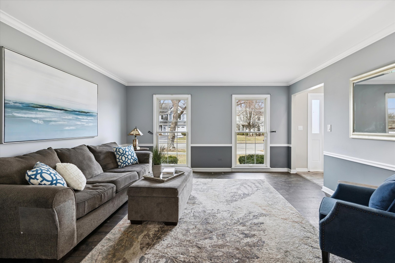 570 Riva Court Wheaton, IL 60189 - Photo 5 of 30