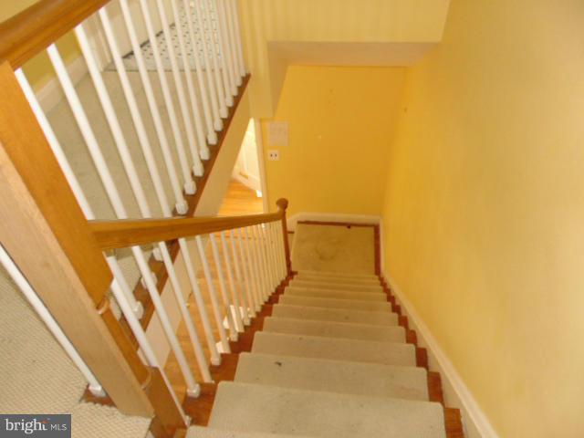 324 Lambeth Road Catonsville, MD 21228 - Photo 12 of 29 Interior (General)