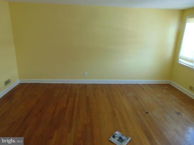 324 Lambeth Road Catonsville, MD 21228 - Photo 19 of 29 Interior (General)