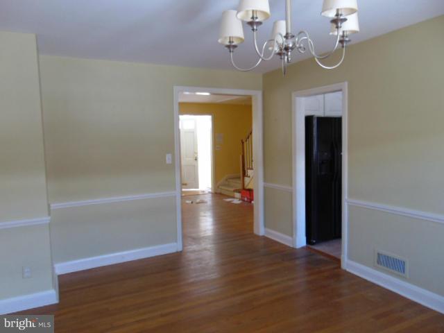 324 Lambeth Road Catonsville, MD 21228 - Photo 9 of 29 Interior (General)