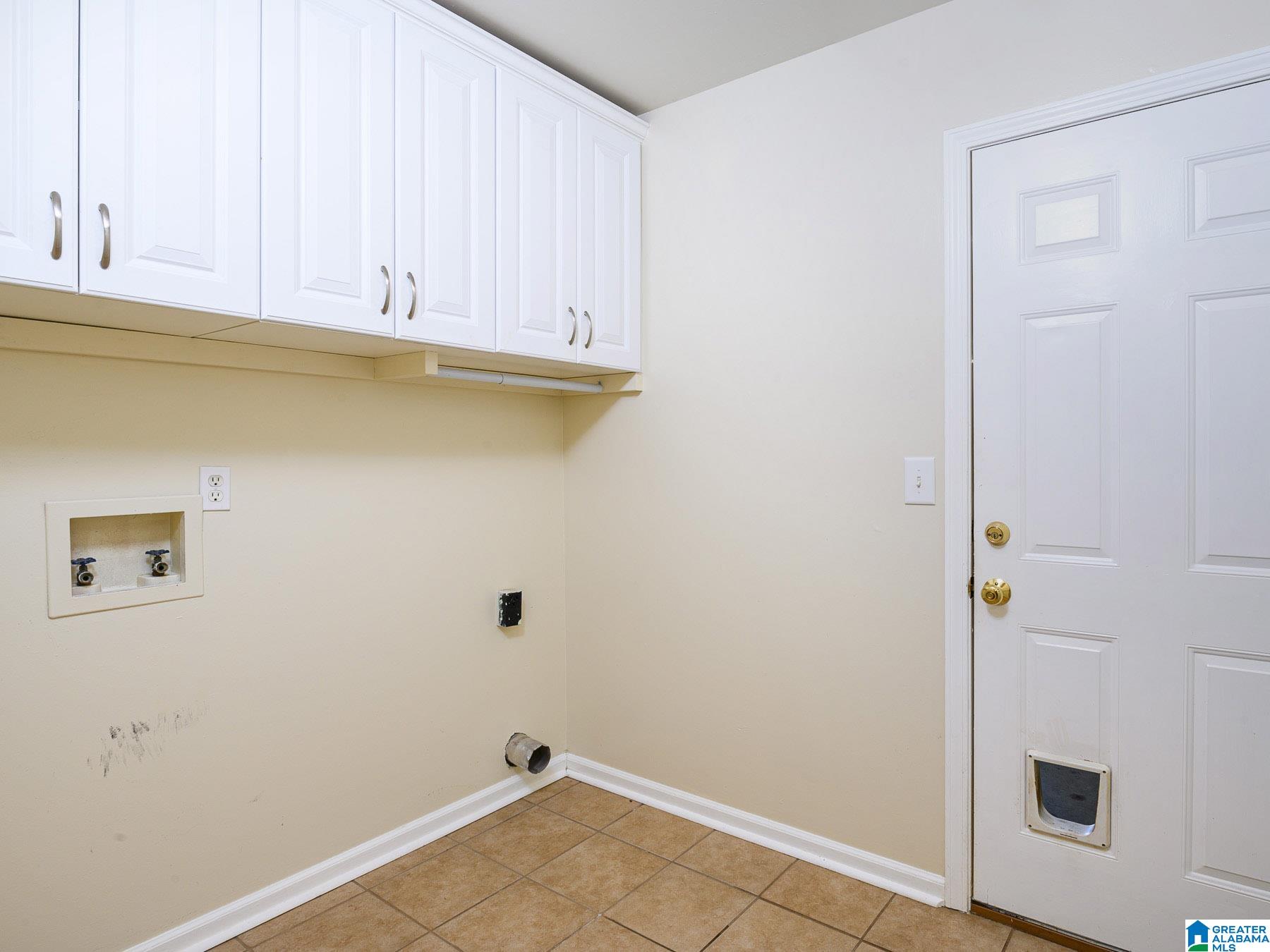 208 Warwick Lane Alabaster, AL 35007 - Photo 12 of 20