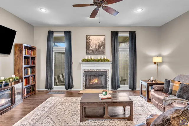 $464,950 | 7710 Southwest 27th Street, Topeka, KS 66614