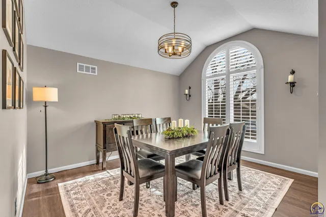 $464,950 | 7710 Southwest 27th Street, Topeka, KS 66614