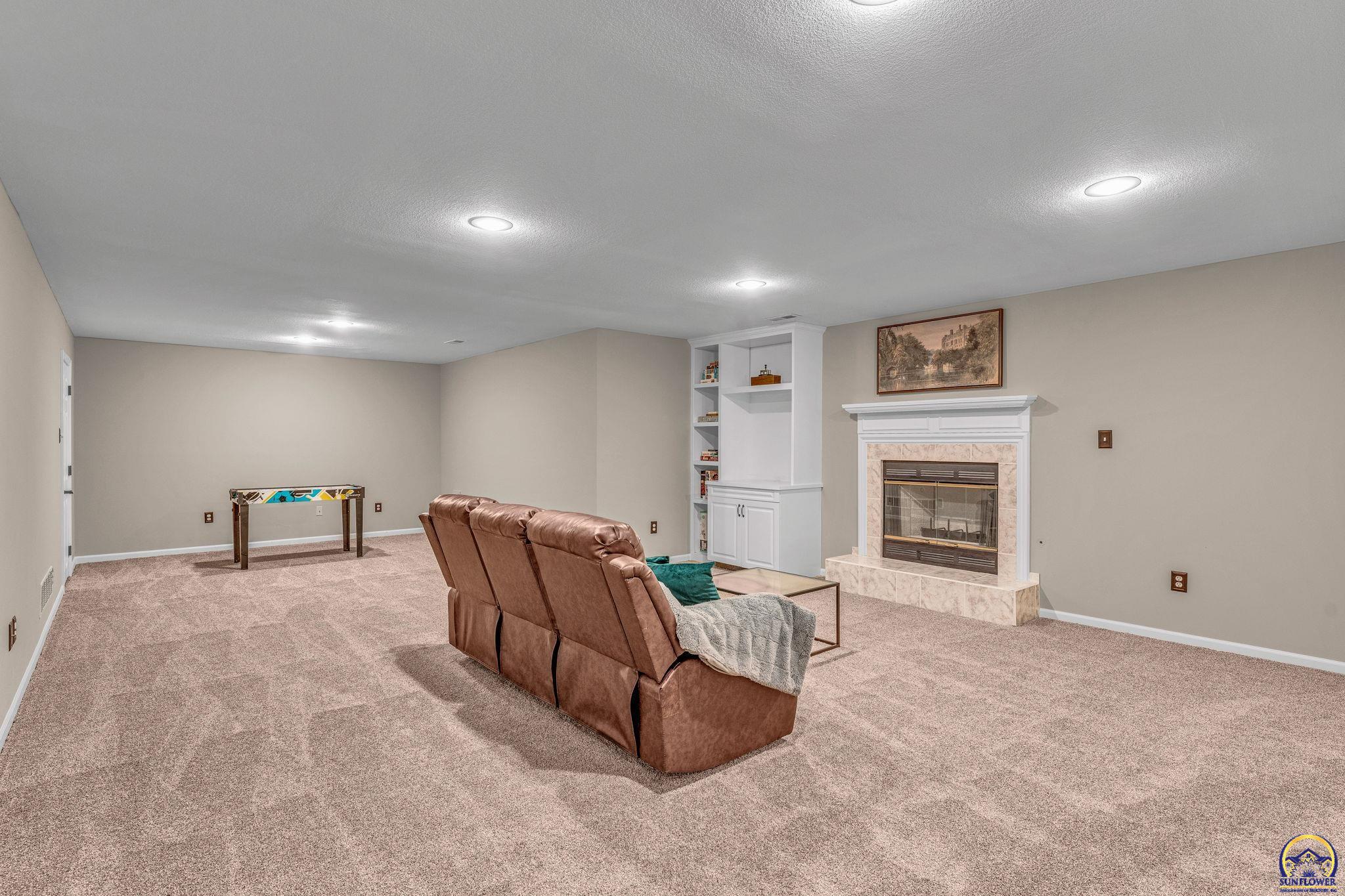 7710 Southwest 27th Street Topeka, KS 66614 - Photo 35 of 53