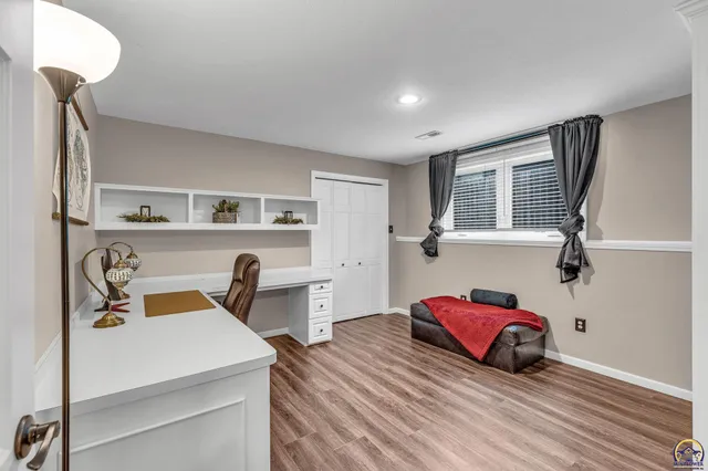 $464,950 | 7710 Southwest 27th Street, Topeka, KS 66614