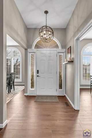 $464,950 | 7710 Southwest 27th Street, Topeka, KS 66614