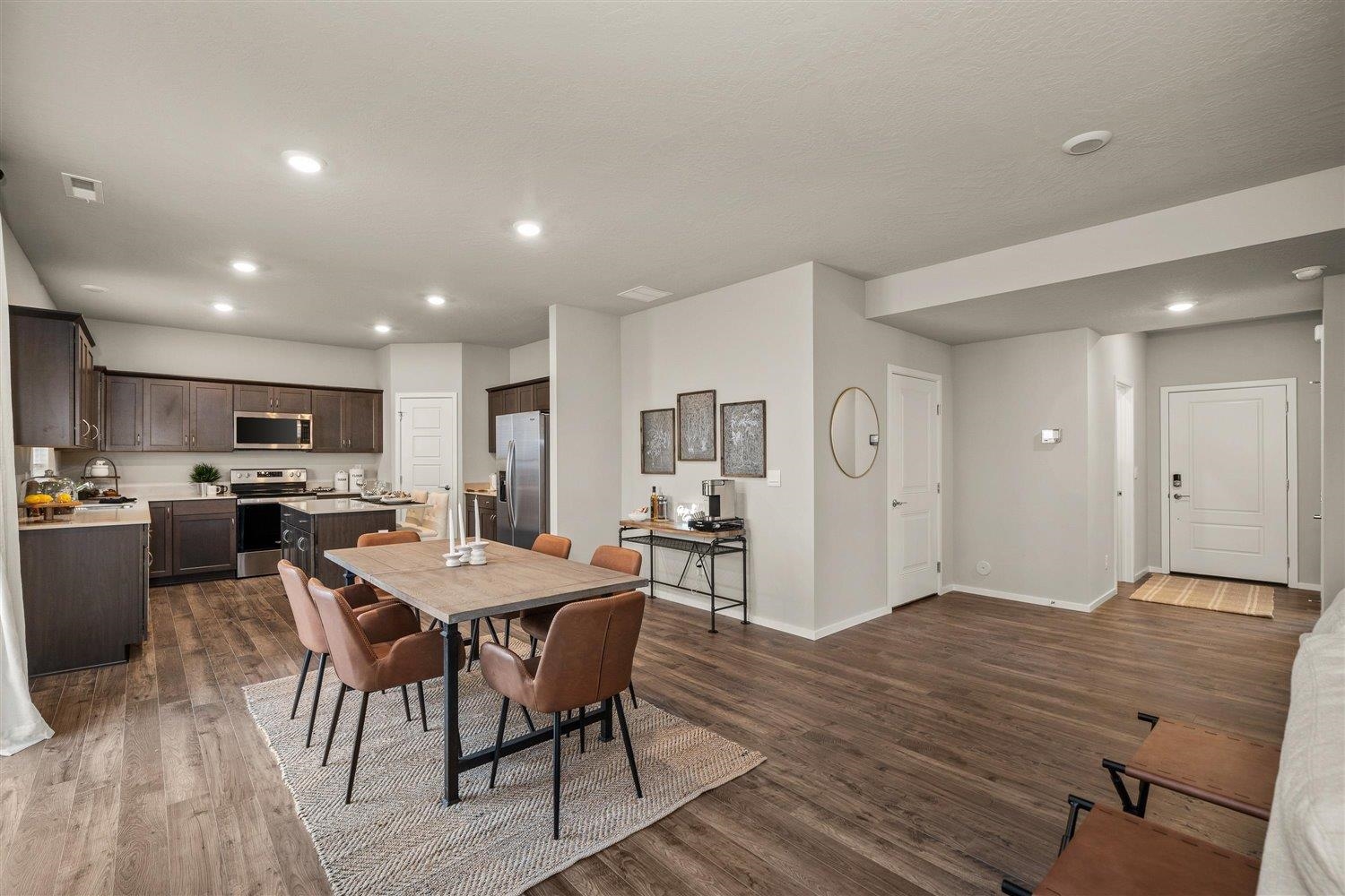 8013 South Avery Road Cheney, WA 99004 - Photo 7 of 30