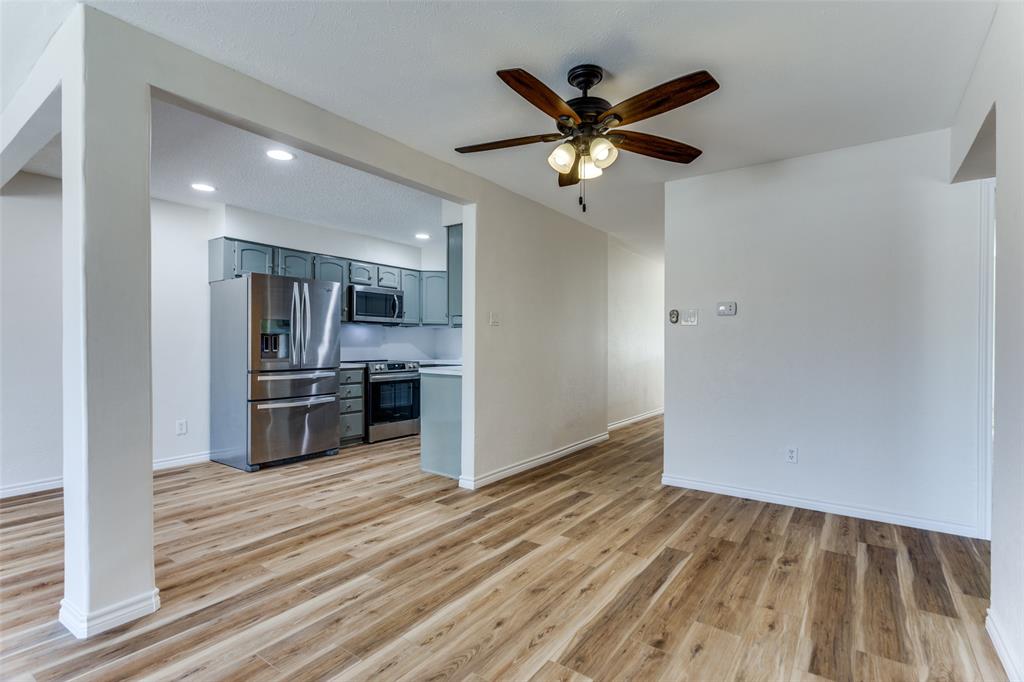 4014 Ridglea Country Club Drive Fort Worth, TX 76126 - Photo 9 of 27