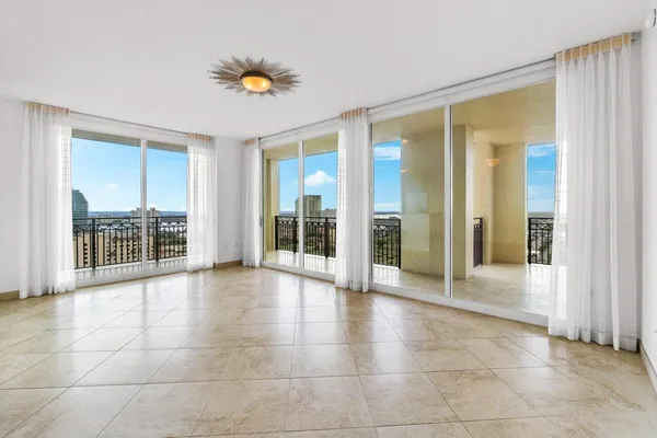 $7,500 | 550 Okeechobee Boulevard, Unit 1723, West Palm Beach, FL 33401
