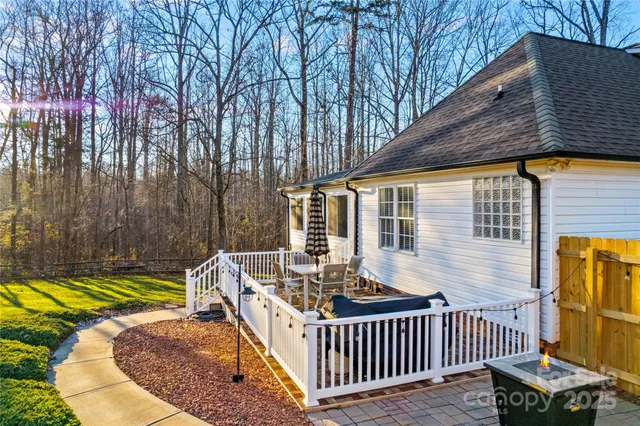 a view of deck with a patio