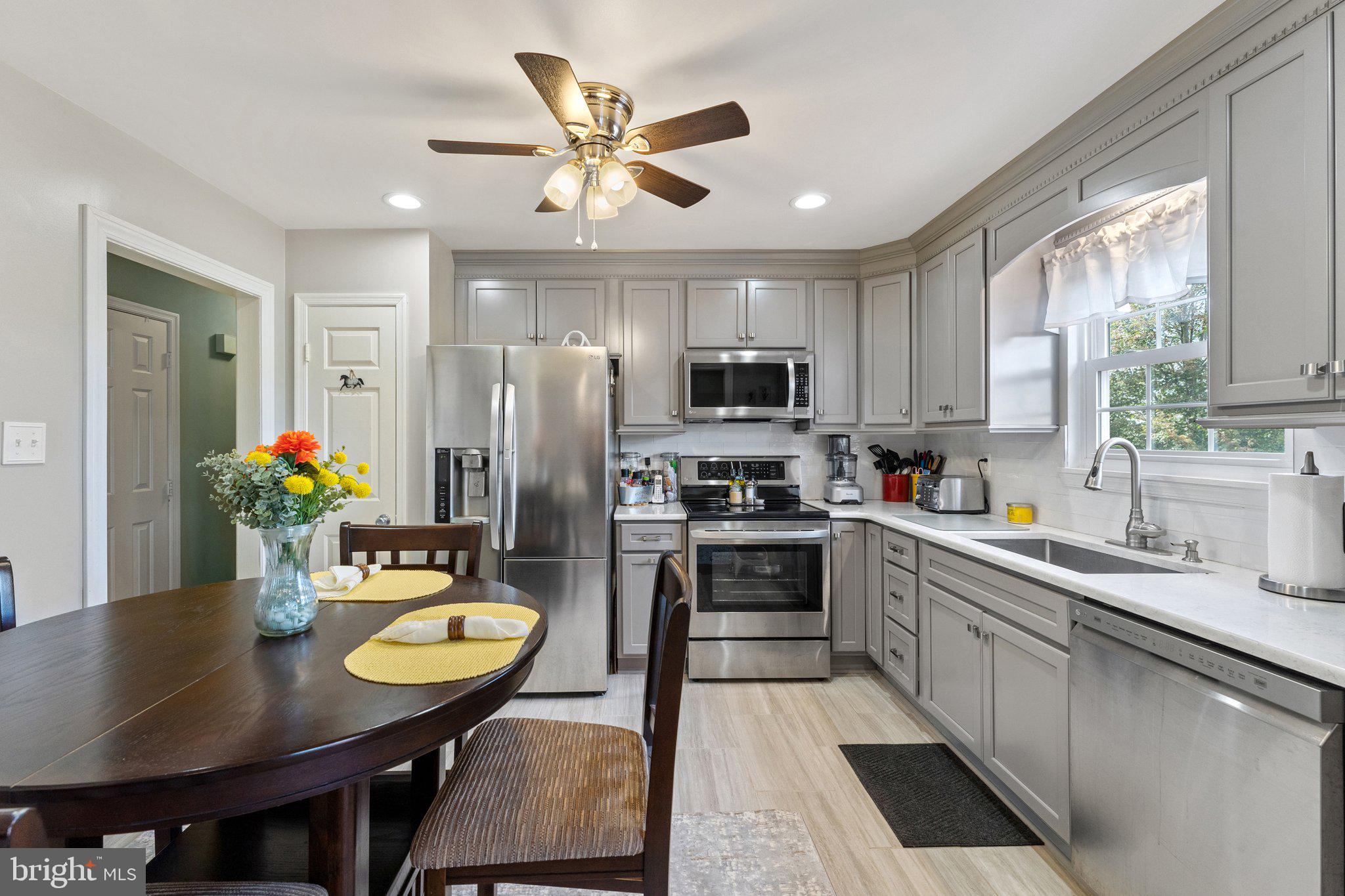 7266 Covingtons Corner Road Bealeton, VA 22712 - Photo 10 of 30 Gallery Image 10