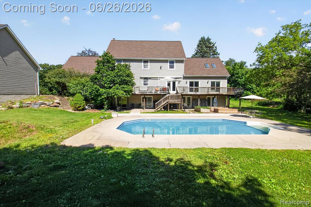 8114 Chilson Road Pinckney, MI 48169 - Photo 2 of 32