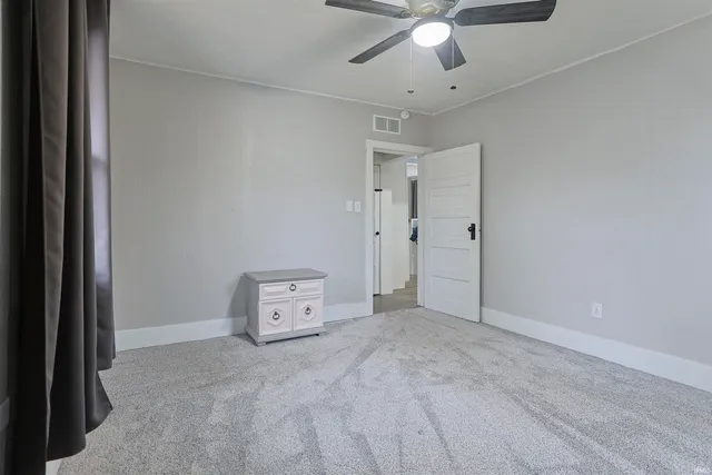 $149,900 | 930 South 34th Street, South Bend, IN 46615