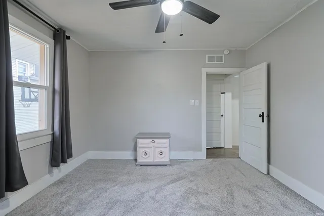 $149,900 | 930 South 34th Street, South Bend, IN 46615