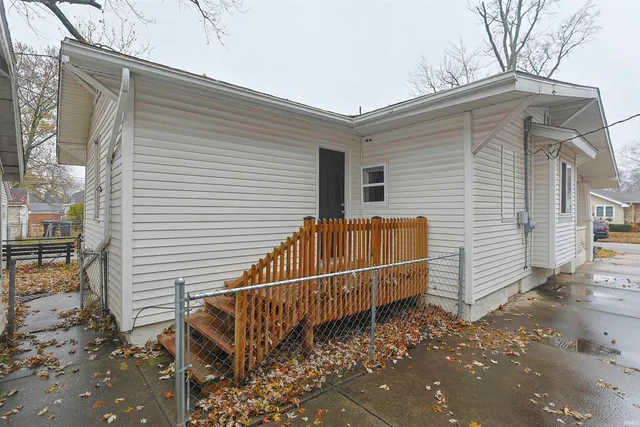 $149,900 | 930 South 34th Street, South Bend, IN 46615