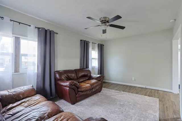 $149,900 | 930 South 34th Street, South Bend, IN 46615