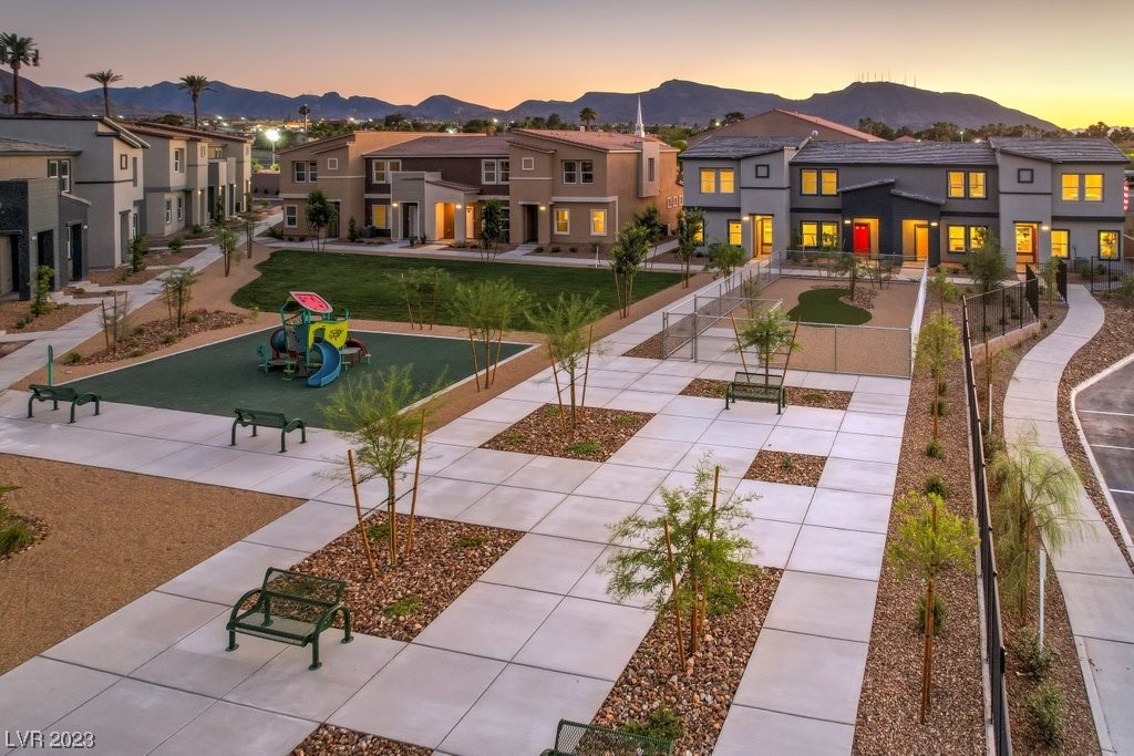 479 Waterfall Cove Henderson, NV 89002 - Photo 4 of 43
