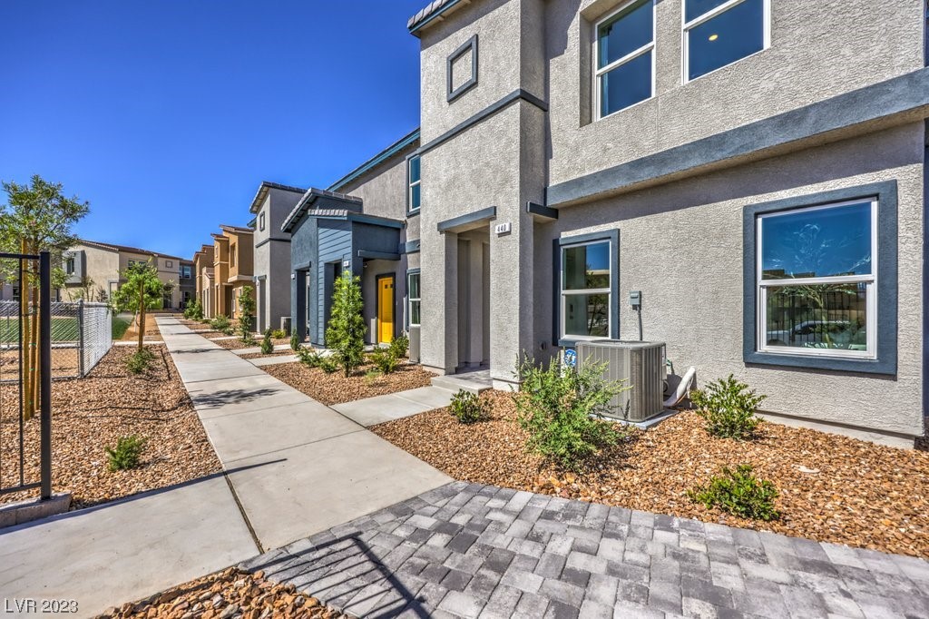 479 Waterfall Cove Henderson, NV 89002 - Photo 6 of 43