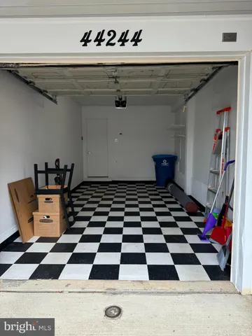 $2,700 | 44244 Mossy Brook Square, Ashburn, VA 20147