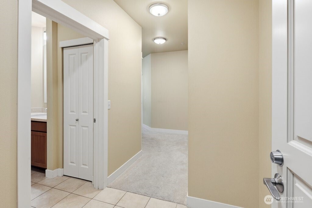 15730 116th Avenue Northeast, Unit 305 Bothell, WA 98011 - Photo 23 of 39