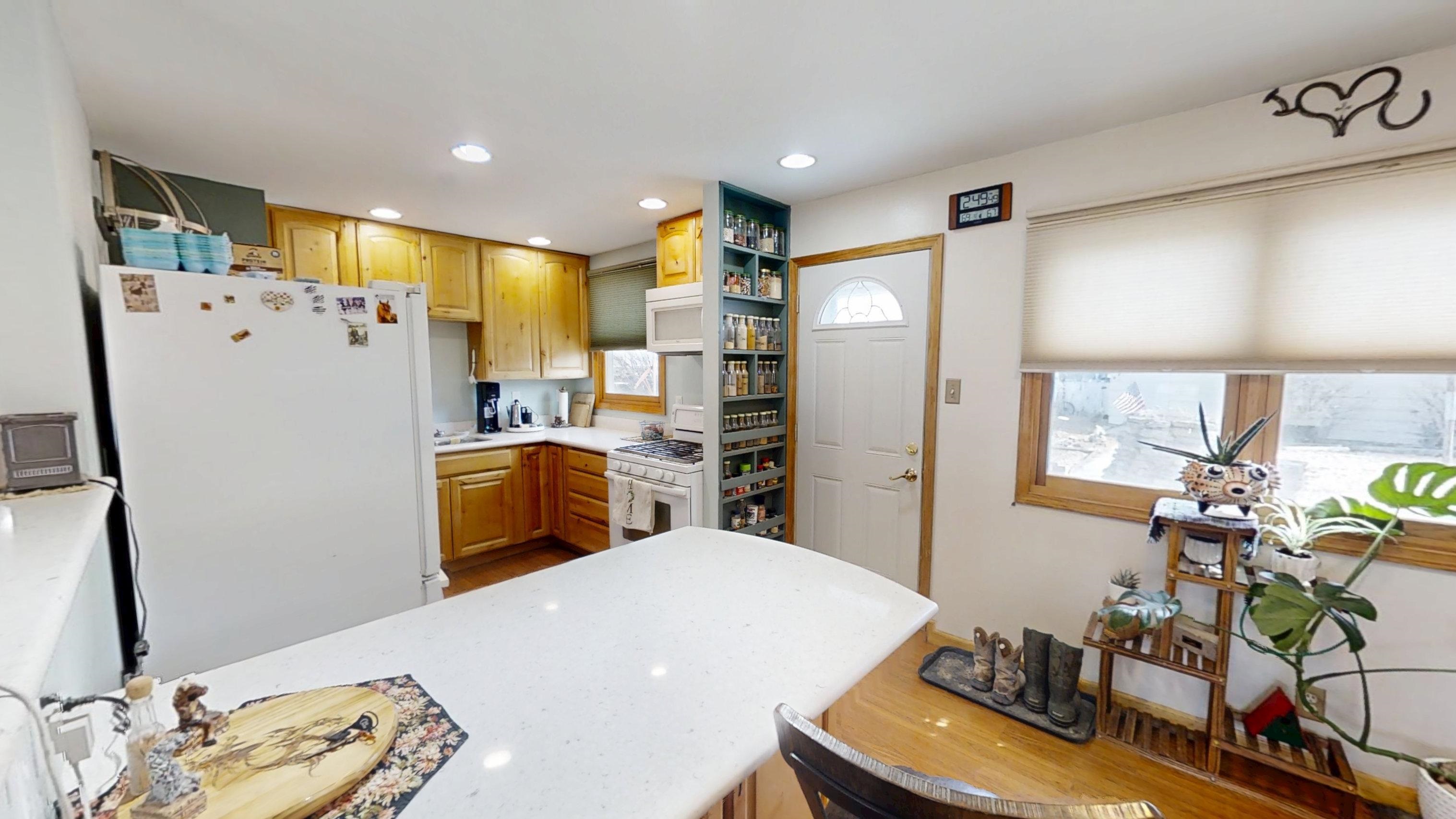 3045 East 4th Street Casper, WY 82609 - Photo 11 of 36