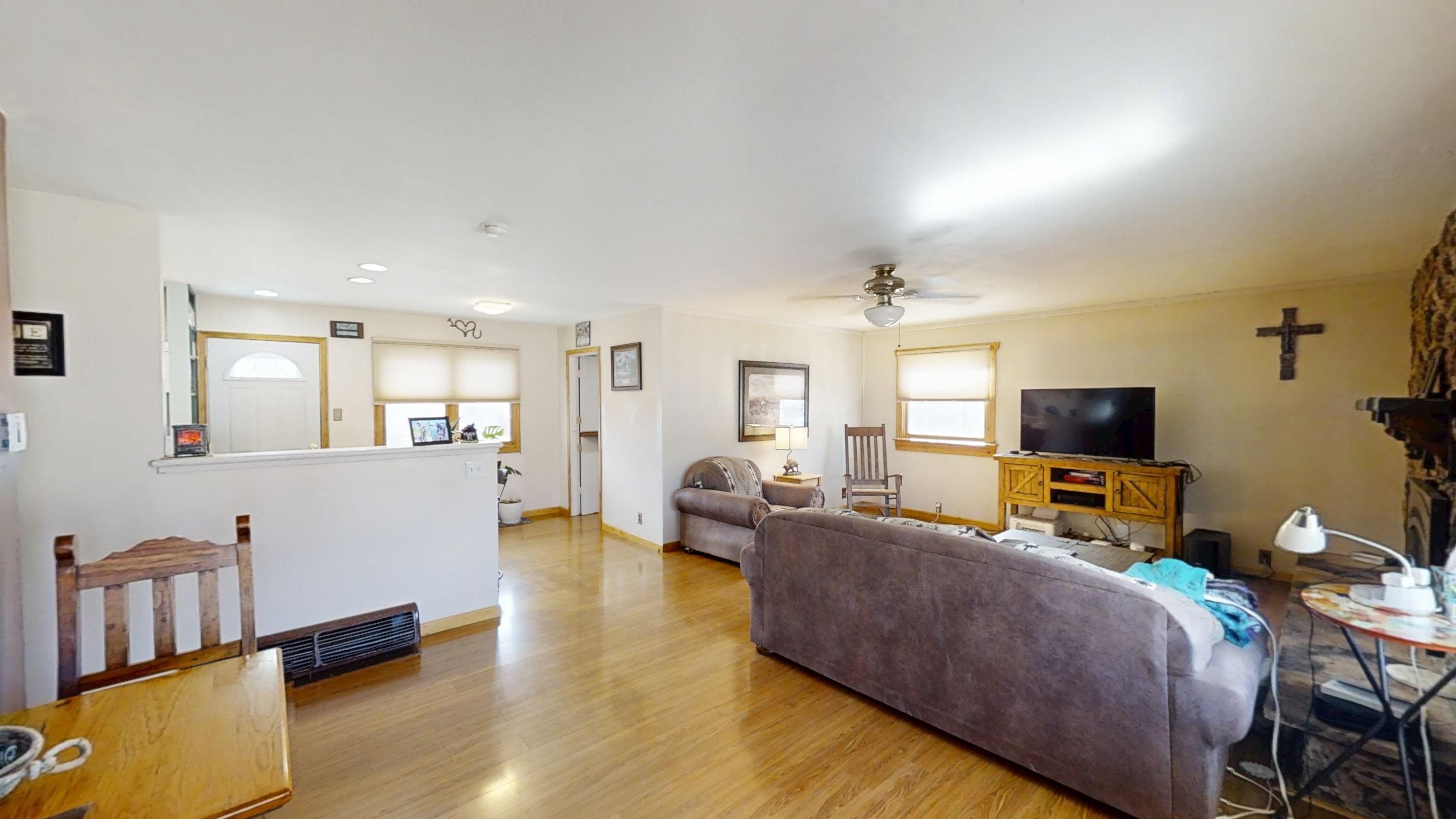 3045 East 4th Street Casper, WY 82609 - Photo 3 of 36