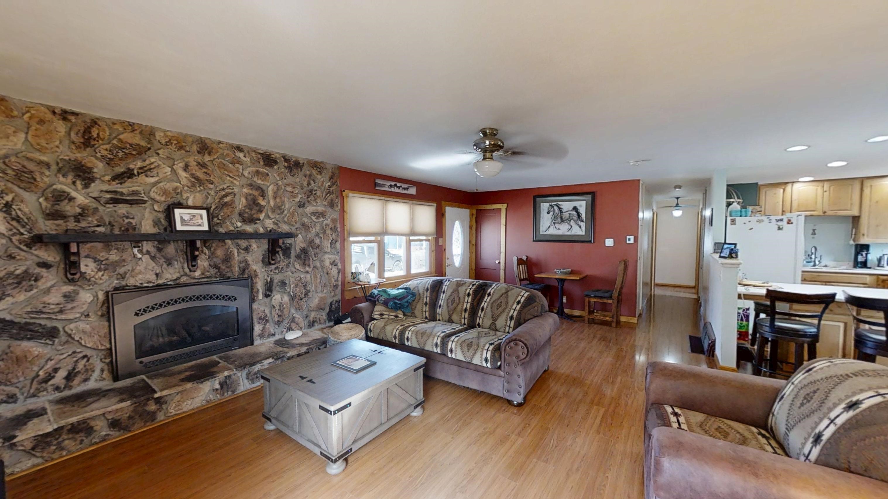 3045 East 4th Street Casper, WY 82609 - Photo 5 of 36