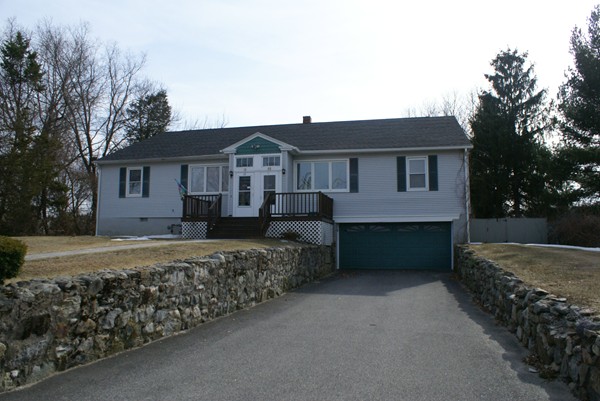20 Booth Road, Unit 2 Methuen, MA 01844 - Photo 1 of 12 Gallery Image 1